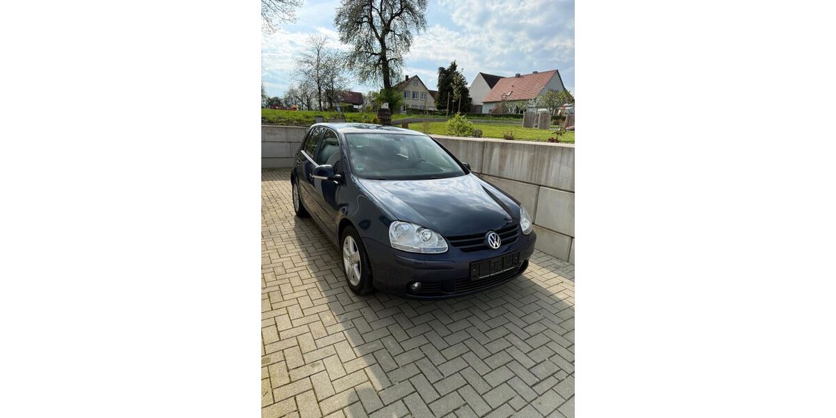 VW Golf 239.000 km 2.499 &euro; Höttingen/ OT Fiegenstall 91798