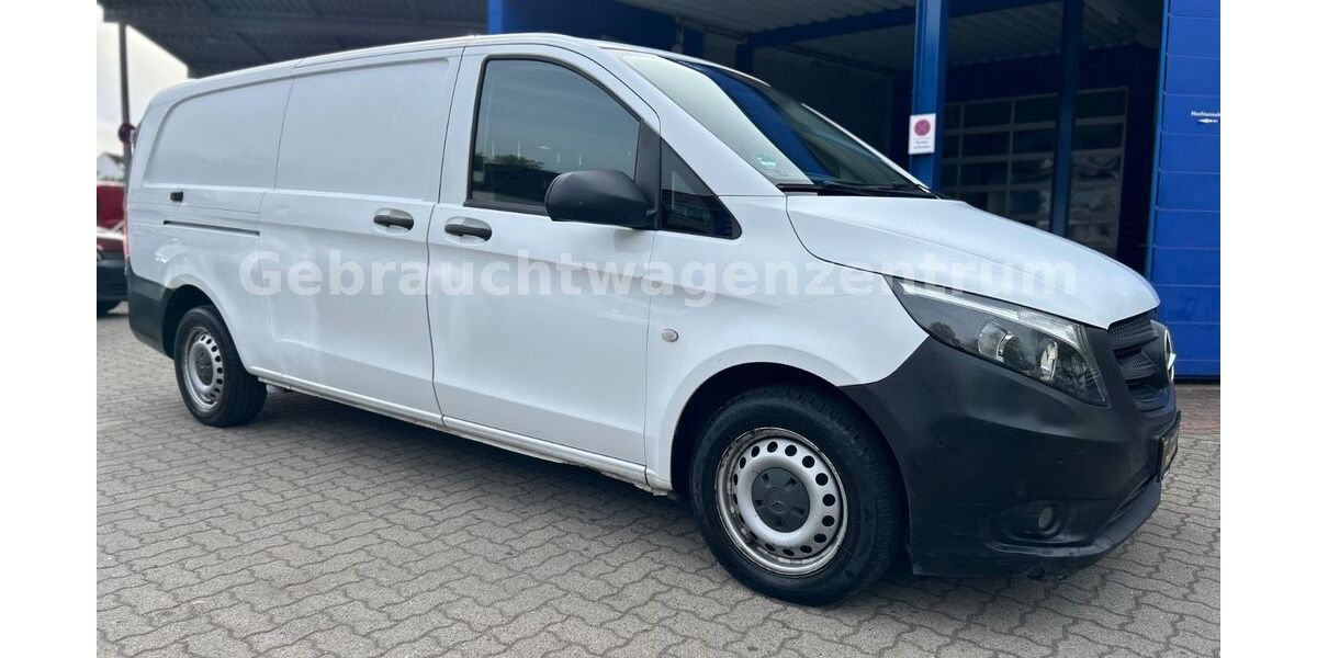 Mercedes-Benz Vito 164.805 km 12.990 &euro; Bremen 28207