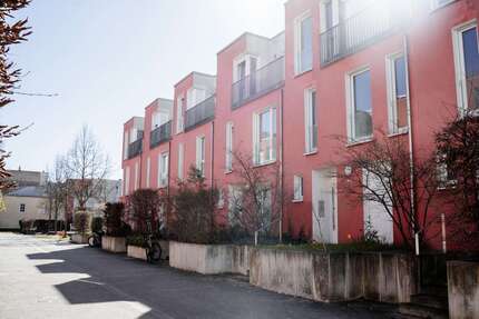 Haus zum Kaufen in Karlsruhe 652.000 € 120 m²