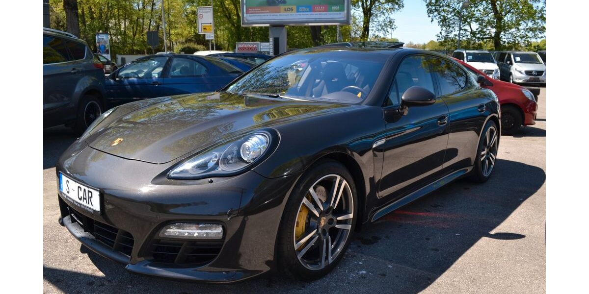 Porsche Panamera 190.990 km 22.990 &euro; München 81243