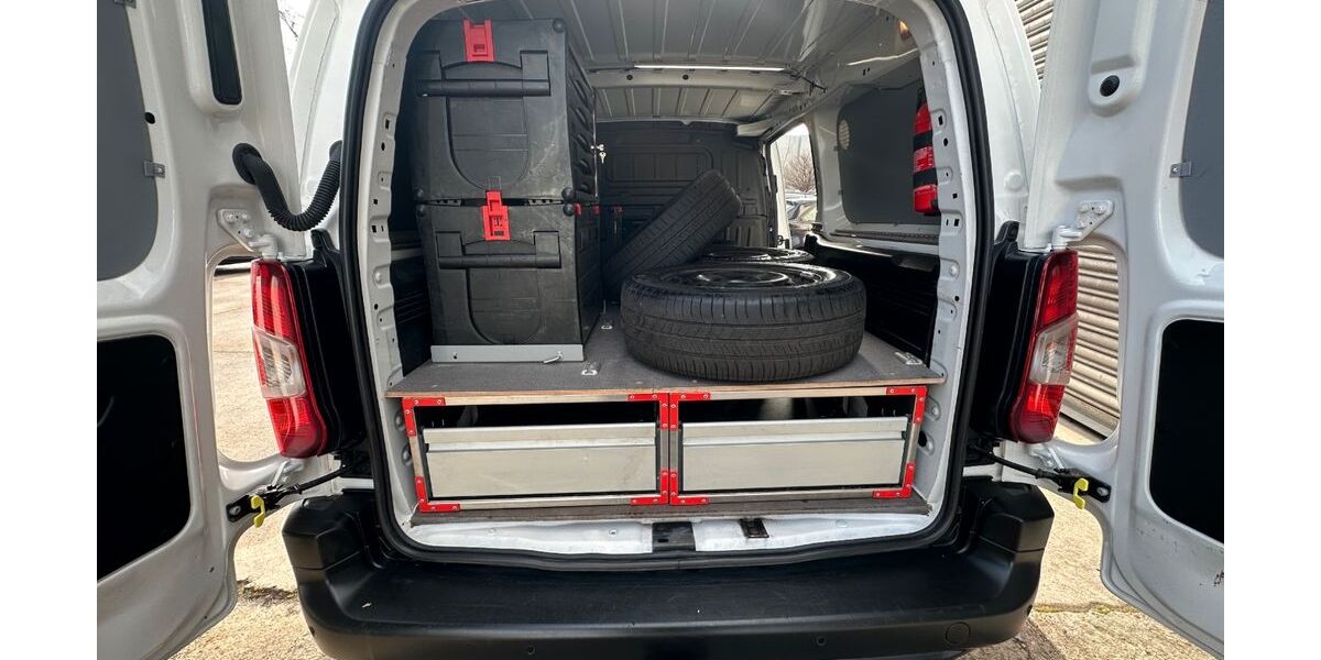 Opel Combo 48.529 km 15.800 &euro; Sindelfingen 71065