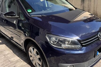 VW Touran 132.000 km 9.990 &euro; Weingarten 88250