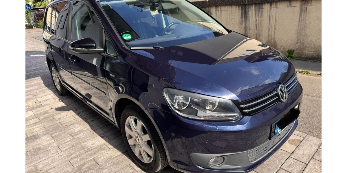 VW Touran 132.000 km 9.990 &euro; Weingarten 88250