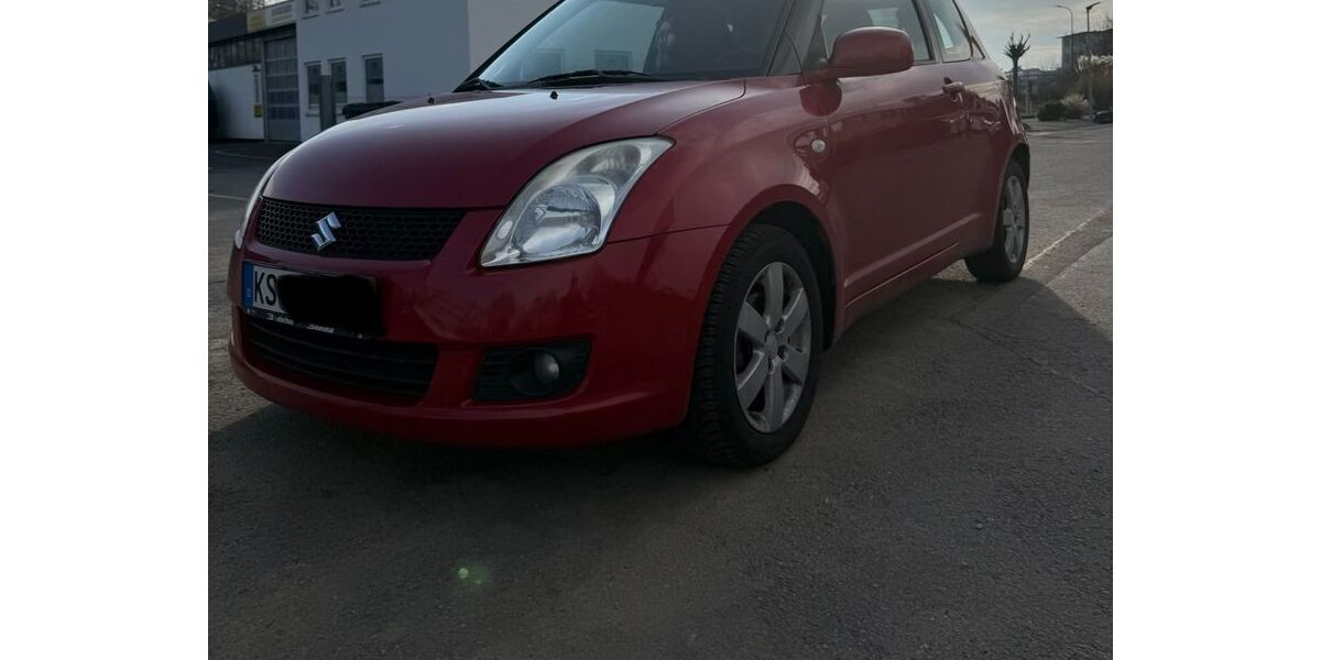 Suzuki Swift 88.000 km 1.900 &euro; Kassel 34125