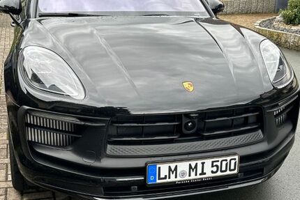 Porsche Macan 7.900 km 111.860 € Beselich 65614