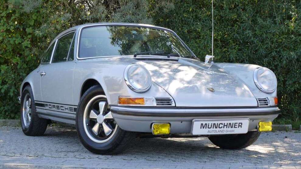Porsche 911 66.000 km 89.900 € München 81243