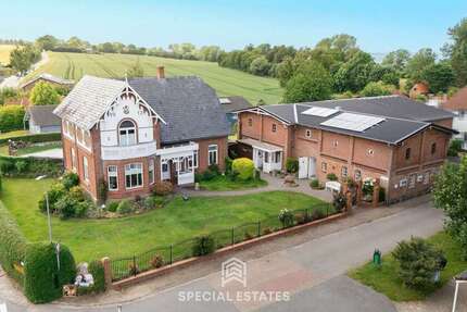 Haus Steinbergkirche / Neukirchen Neukirchen - 10 Zimmer, 258 m&sup2;, 1.490.000&euro; | Angebot:27169824