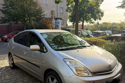 Toyota Prius 298.000 km 4.400 &euro; Berlin 10713