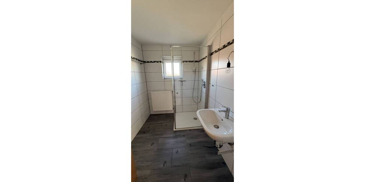 Mehrfamilienhaus, Wohnhaus Ertingen - 9 Zimmer, 208 m&sup2;, 399.000&euro; | Angebot:25701176