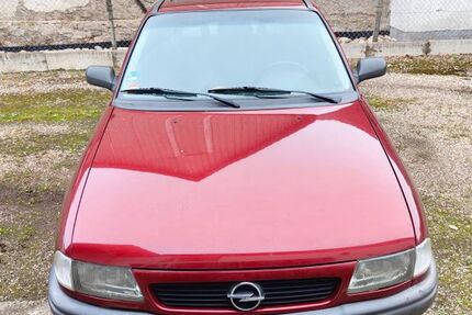 Opel Astra 201.000 km 1.499 € Ottenhöfen 77883