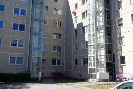 Wohnung zum Mieten in Brandenburg an der Havel 468 € 67.3 m²