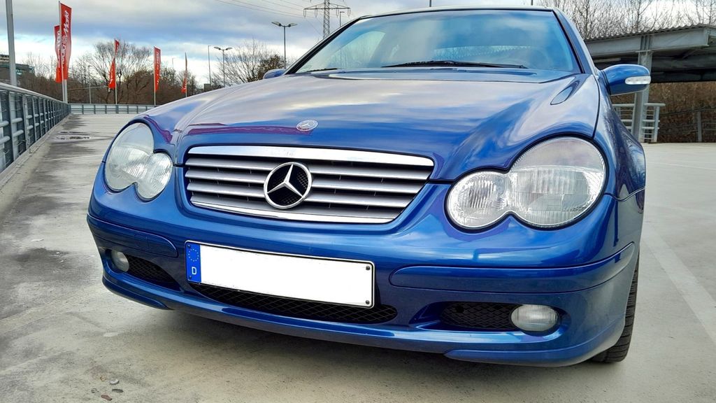 Mercedes-Benz C 180 55.300 km 7.900 &euro; Upfingen 72813