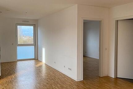 Haus Lahr (Schwarzwald) - 2 Zimmer, 82 m&sup2;, 975&euro; | Angebot:24849973