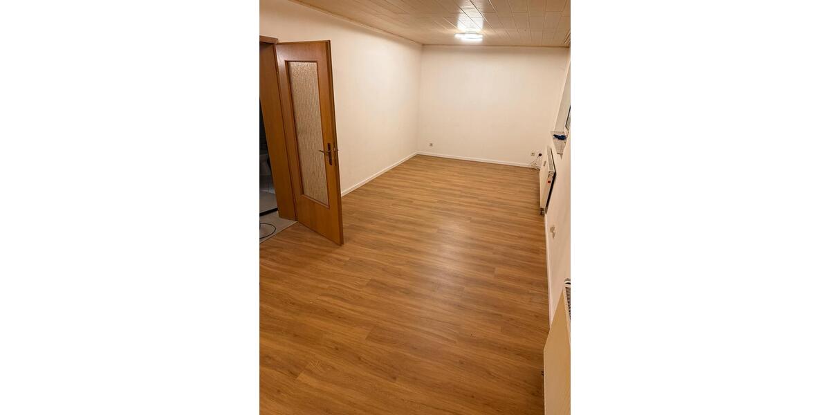 Erdgeschoßwohnung Nonnweiler - 3 Zimmer, 75 m&sup2;, 700&euro; | Angebot:26378303