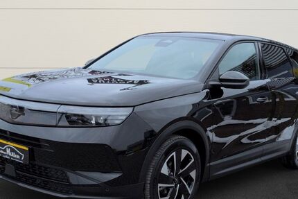 Opel Grandland (X) 13.086 km 29.945 &euro; Gnarrenburg 27442