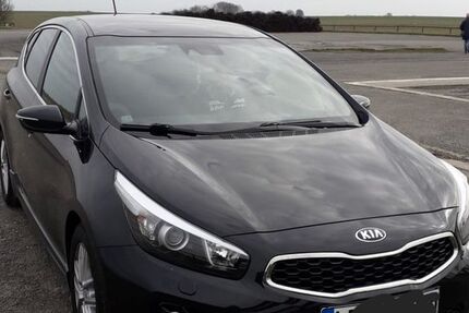 Kia ceed / Ceed 240.000 km 6.600 &euro; Weener 26826