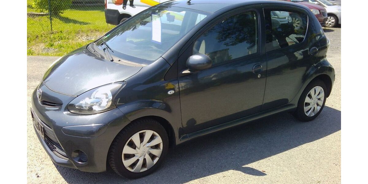Toyota Aygo (X) 158.200 km 2.790 &euro; Telgte 48291