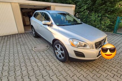 Volvo XC60 238.000 km 8.750 &euro; München 81377