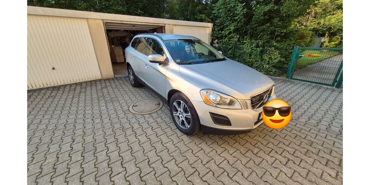Volvo XC60 238.000 km 8.750 &euro; München 81377