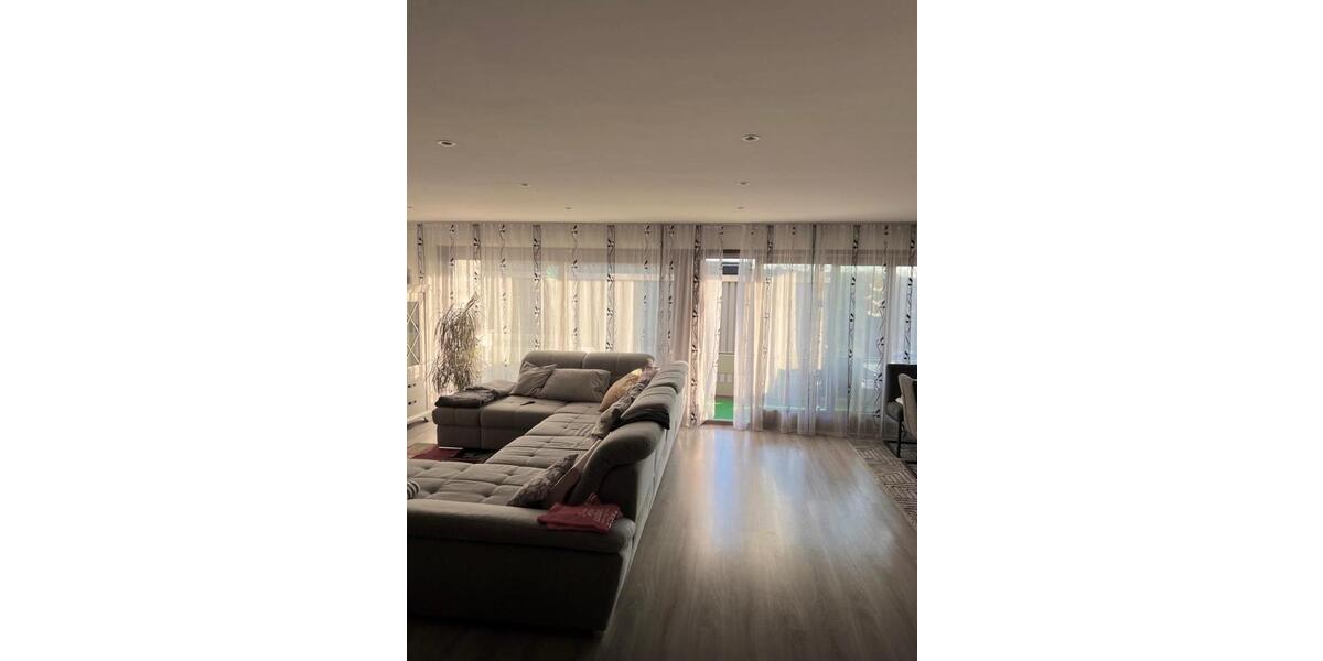 Einfamilienhaus Nürtingen - 6 Zimmer, 219 m&sup2;, 550.000&euro; | Angebot:26833172