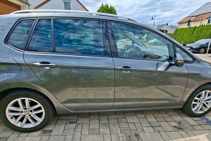 VW Golf Sportsvan 80.000 km 19.900 &euro; Großenhain 01561