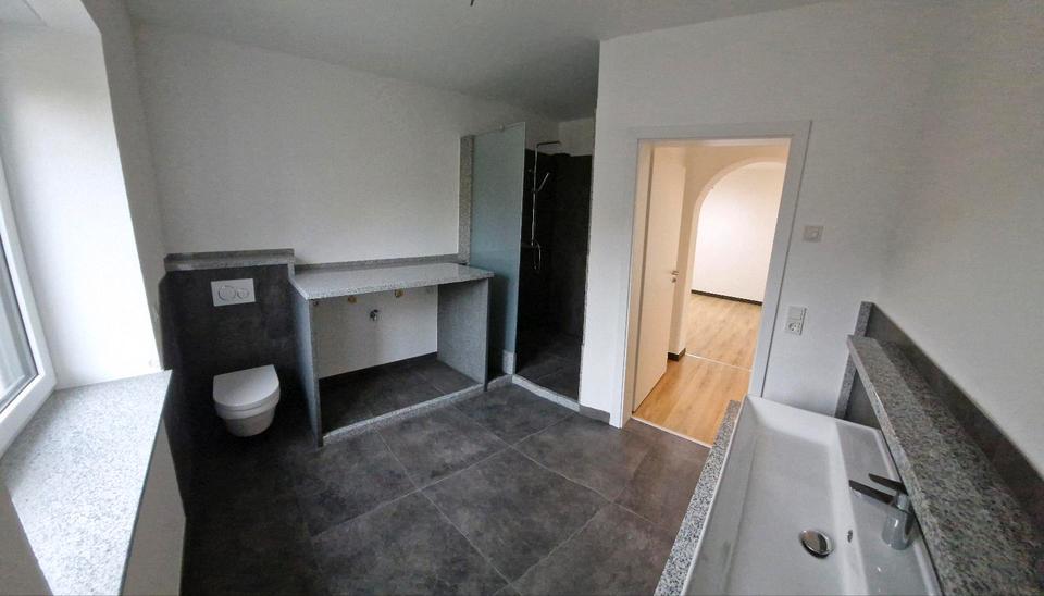 Etagenwohnung Alsfeld - 5 Zimmer, 129 m&sup2;, 1.650&euro; | Angebot:24253136