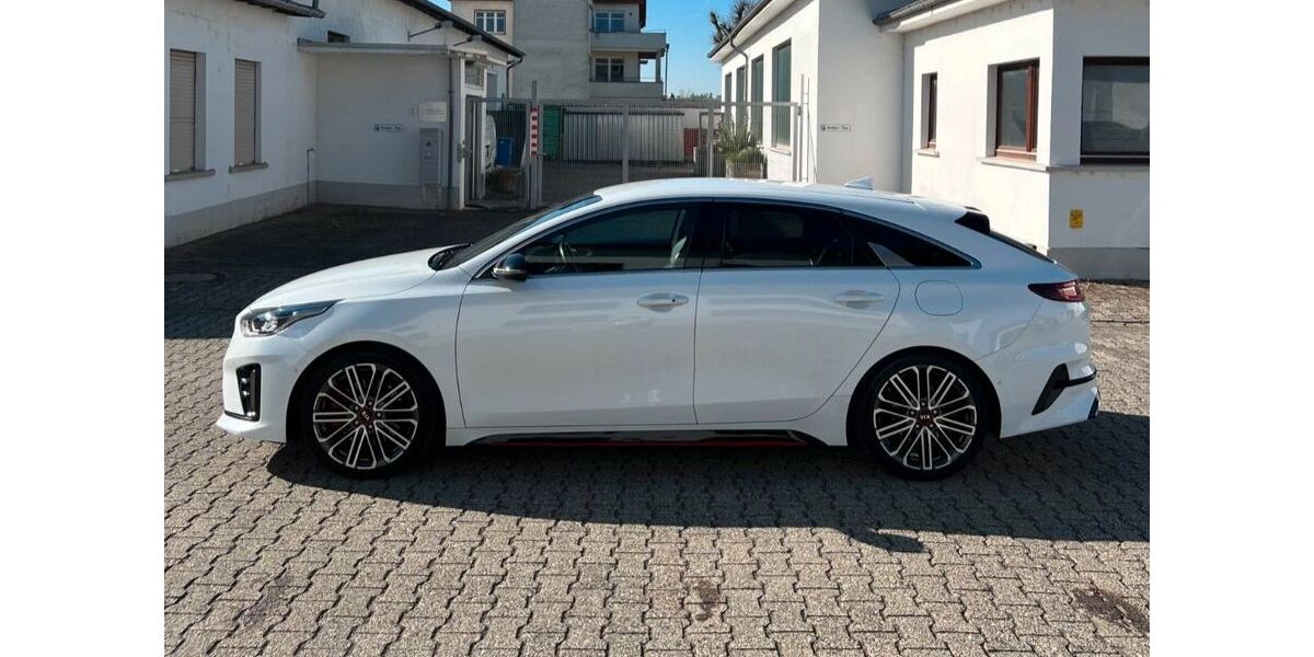 Kia pro ceed / ProCeed 84.100 km 21.990 &euro; Limburg an der Lahn 65551