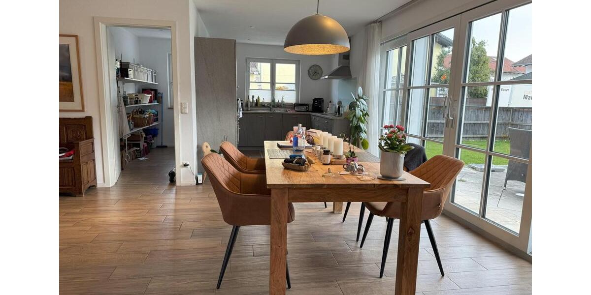 Einfamilienhaus Dietramszell - 4 Zimmer, 148 m&sup2;, 2.672&euro; | Angebot:25929842