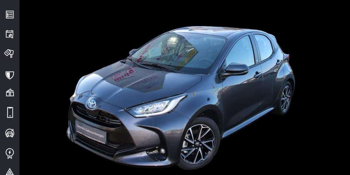 Toyota Yaris 15.900 km 20.990 € Calw 75365