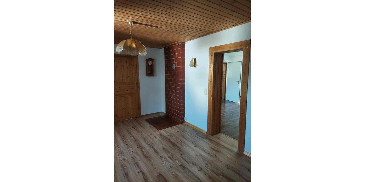 Einfamilienhaus Leipzig Nord - 10 Zimmer, 200 m&sup2;, 175.000&euro; | Angebot:26858164