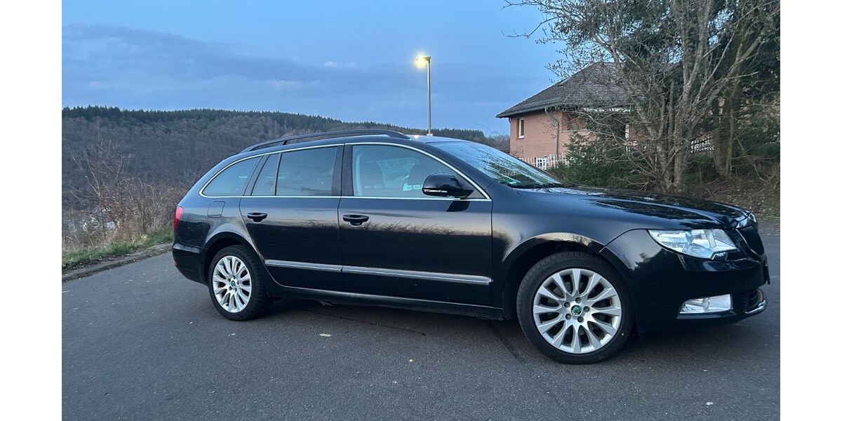 Skoda Superb 252.000 km 6.250 &euro; Rhaunen 55624