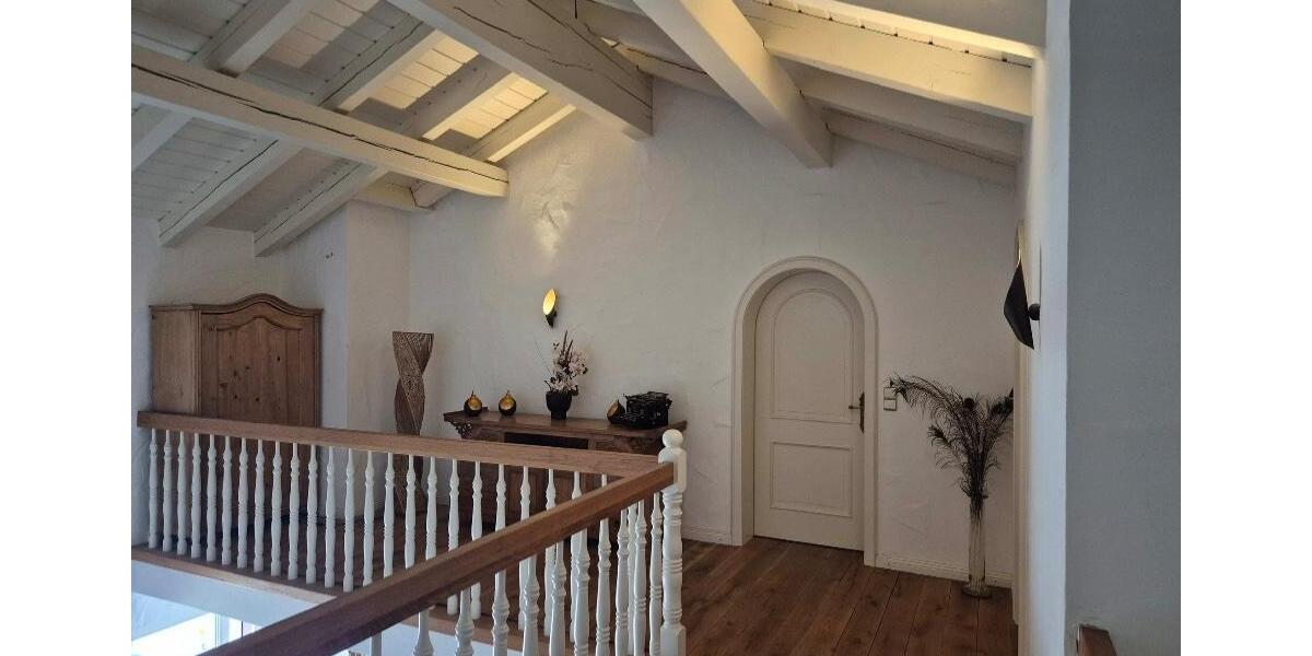 Villa Penzberg - 7 Zimmer, 244 m&sup2;, 1.980.000&euro; | Angebot:27007111