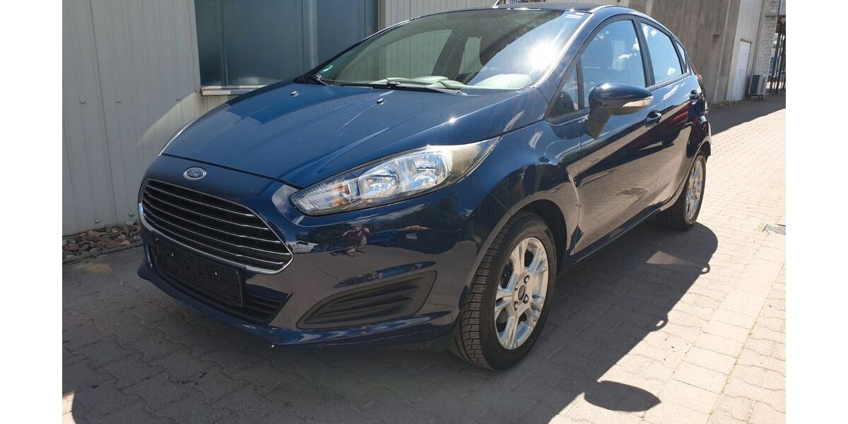 Ford Fiesta 85.500 km 5.800 &euro; Schwanebeck 39397