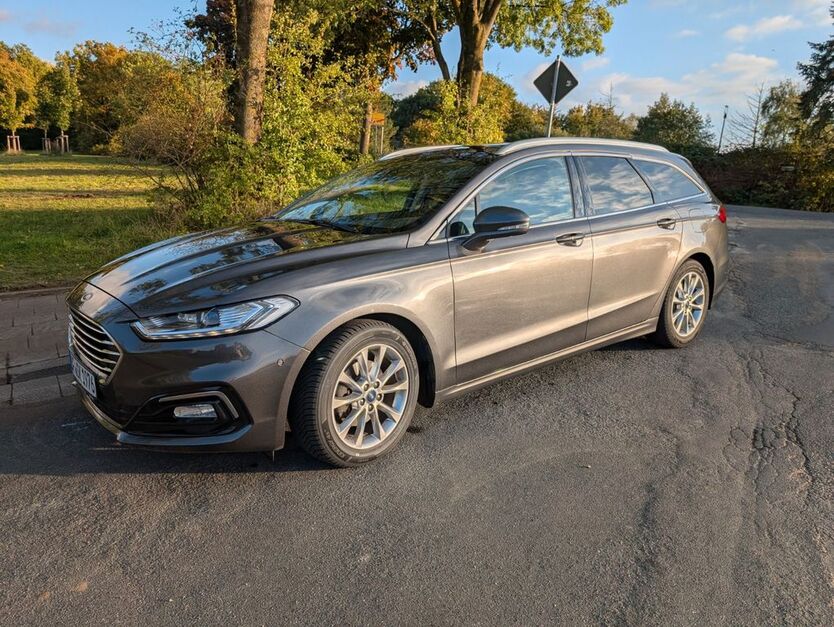 Ford Mondeo 124.900 km 17.750 € Rheine 48432