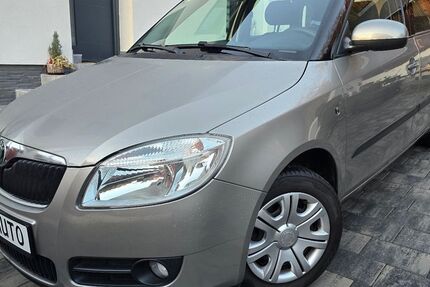 Skoda Fabia 125.000 km 2.747 &euro; Würzburg 97076