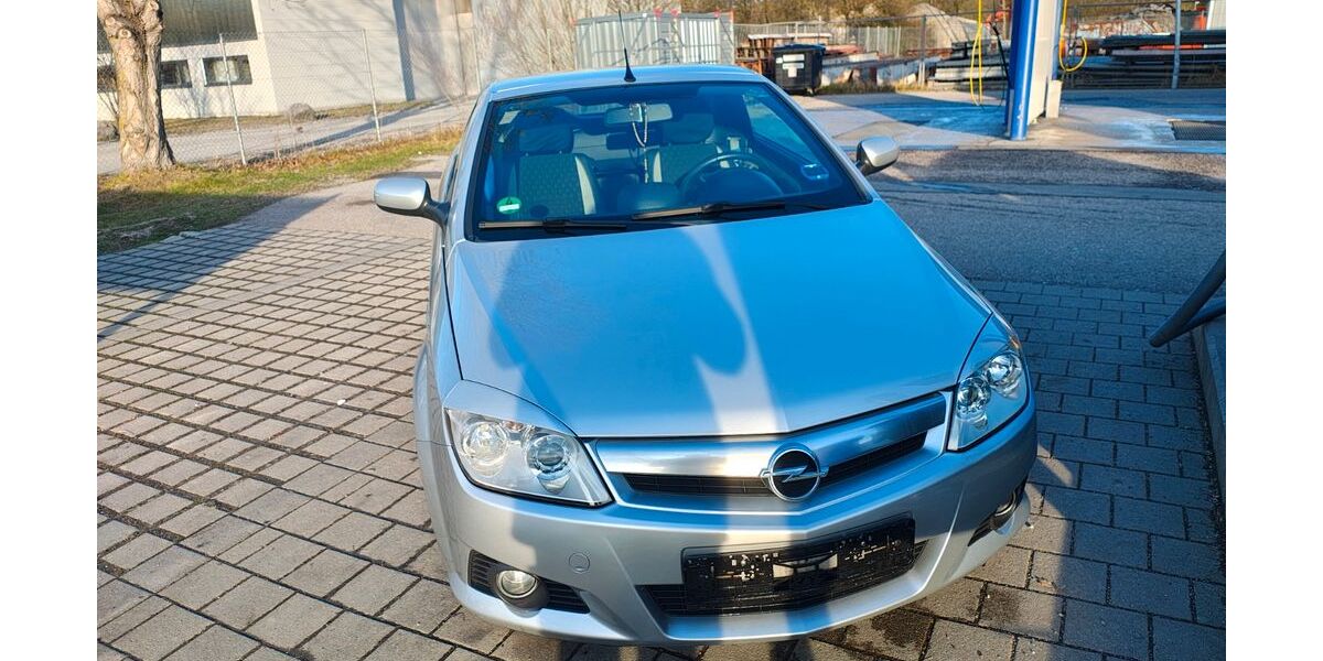 Opel Tigra 155.000 km 3.200 &euro; Flintsbach 83126