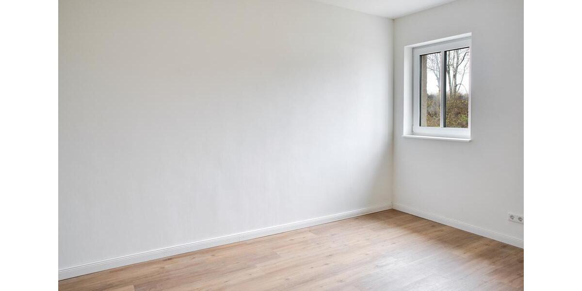 Reihenhaus Rieseby - 6 Zimmer, 200 m&sup2;, 2.100&euro; | Angebot:26230275