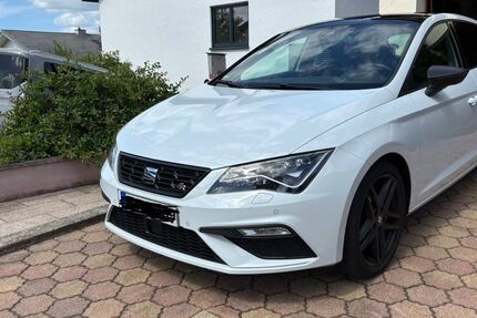 Seat Leon 82.000 km 16.400 &euro; Urbach 73660