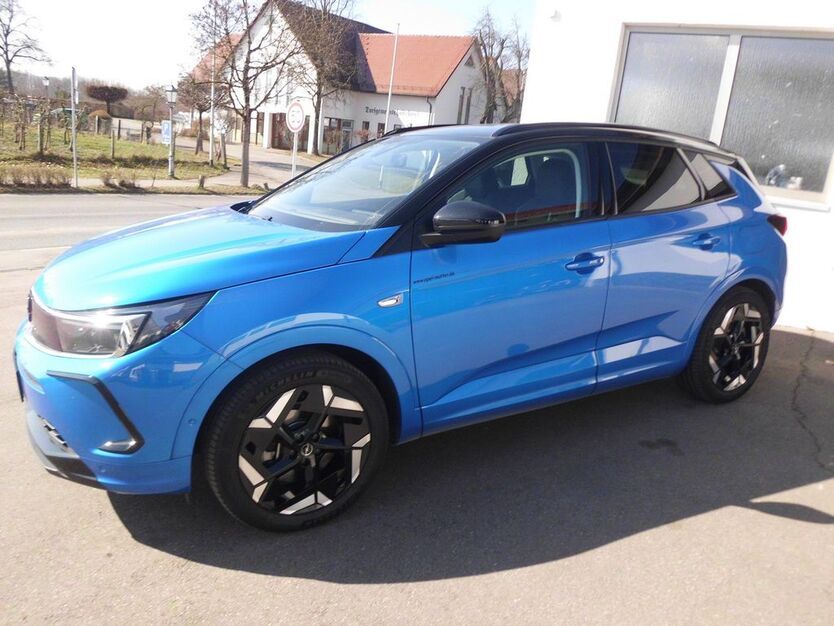 Opel Grandland (X) 21.000 km 33.850 € Bermatingen 88697