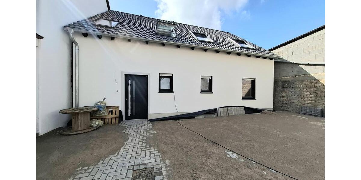 Etagenwohnung Kuhardt - 3 Zimmer, 65 m&sup2;, 416&euro; | Angebot:26095067