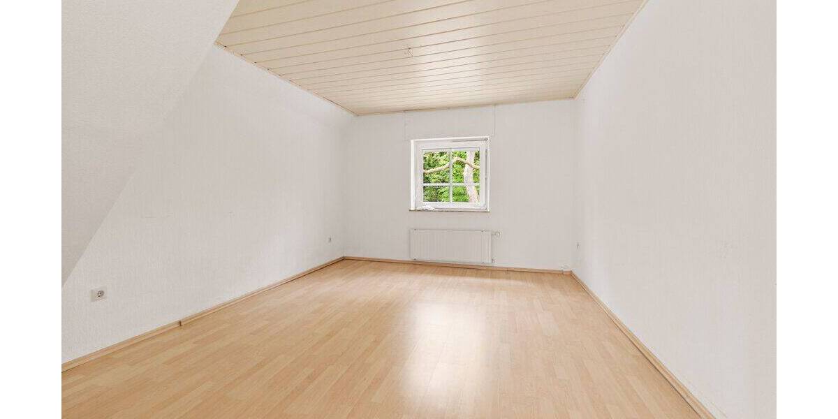 Reihenmittelhaus Herzogenrath Merkstein - 4 Zimmer, 98 m&sup2;, 199.000&euro; | Angebot:26881777