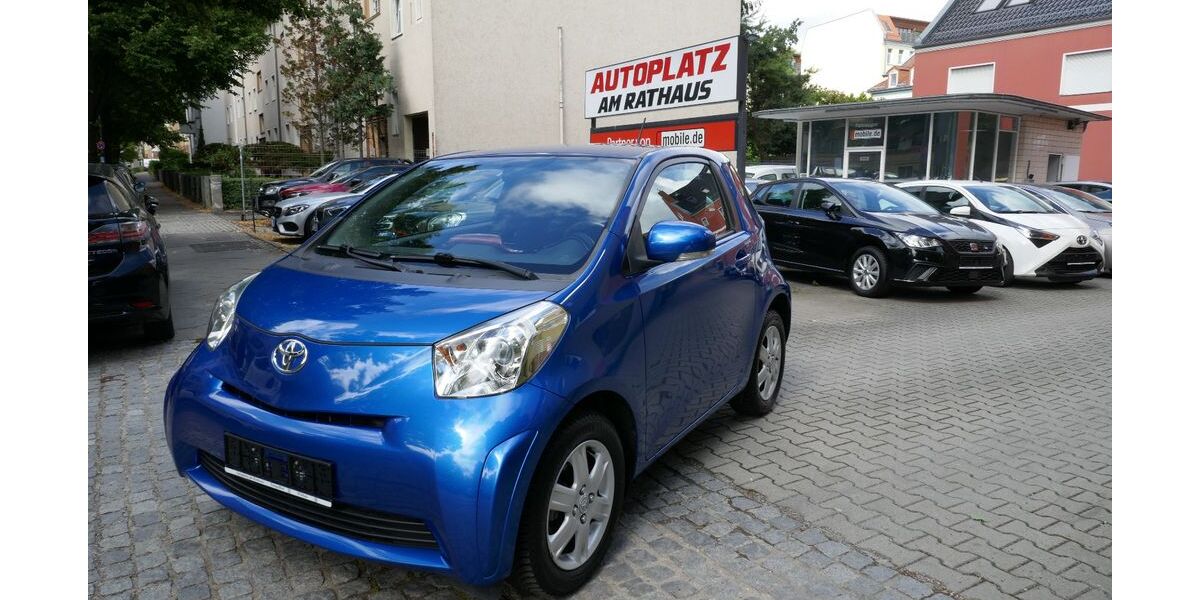 Toyota IQ 64.472 km 7.950 &euro; Berlin-Tempelhof 12105