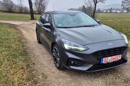 Ford Focus 88.000 km 13.900 &euro; Ried 89358