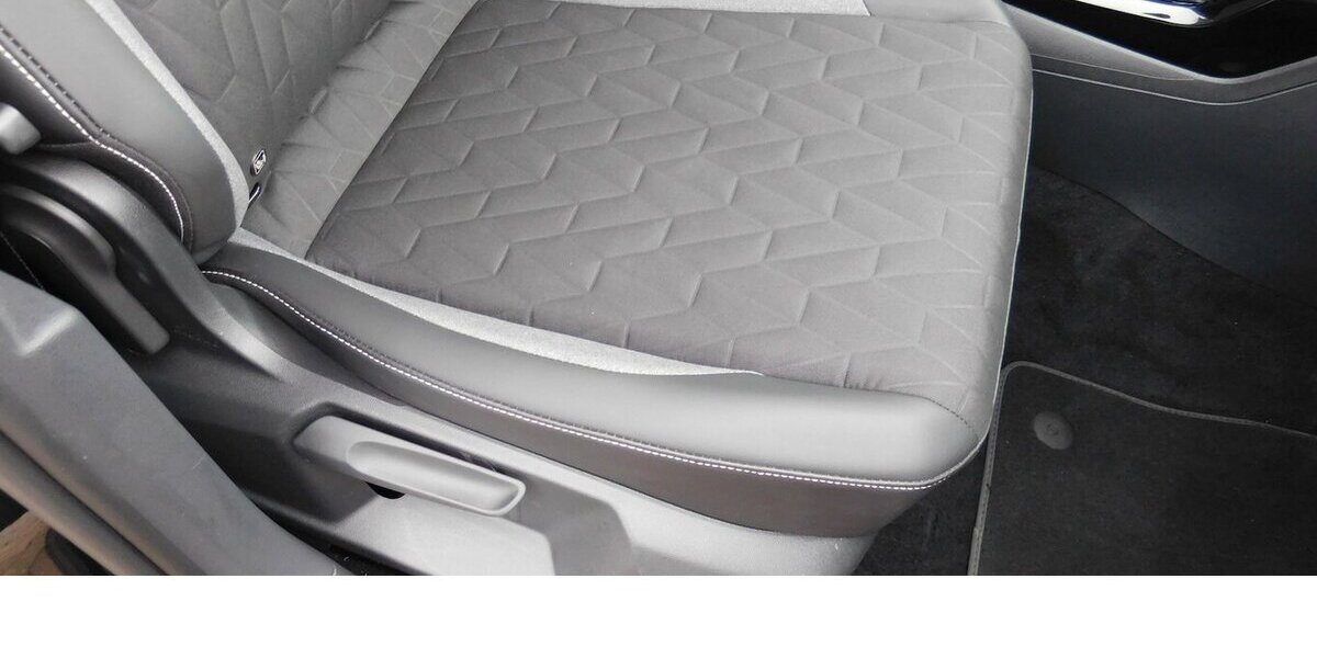 VW T-Cross 1.0 Life Goal BMT TSI Klima Navi 25.800 km 18.990 € Vordorf 38533