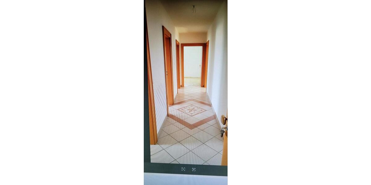 Doppelhaushälfte Tann (Rhön) - 8 Zimmer, 176 m&sup2;, 285.000&euro; | Angebot:27040110