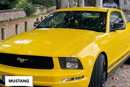 Ford Mustang 217.000 km 13.950 &euro; Badenweiler 79410