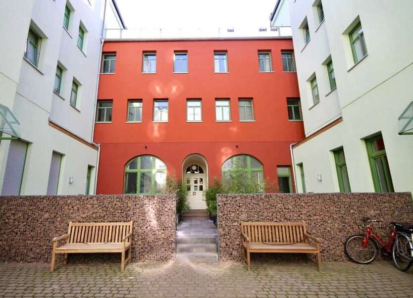 Wohnung zum Mieten in Halle (Saale) 360 € 36 m²