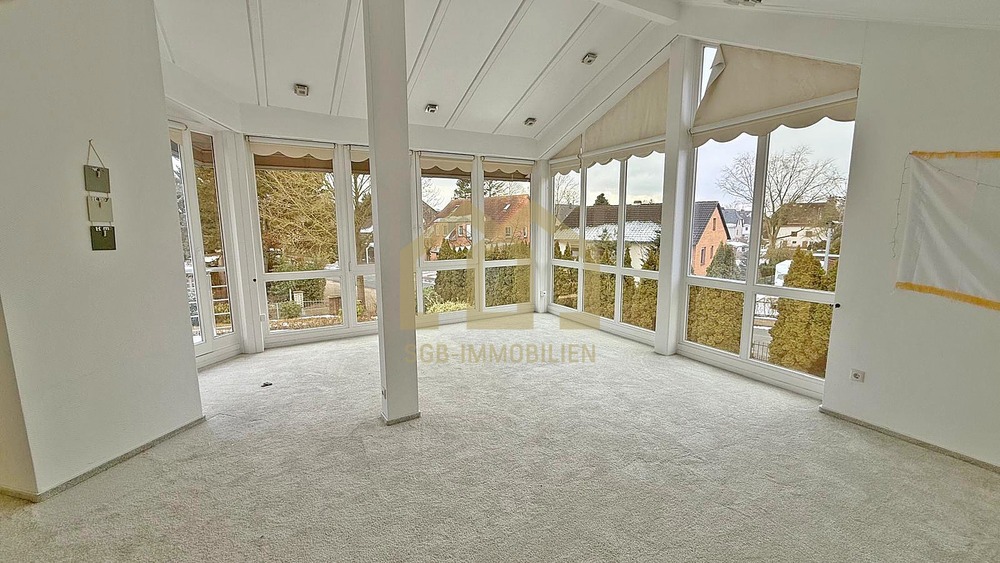 TOP !!! GANZ NEUER PREIS: Exklusives Anwesen mit Pool in Bestlage von Achim-Uesen! - Einfamilienhaus Achim | Angebot:26634779