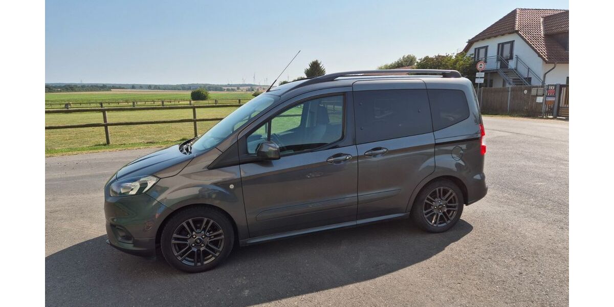 Ford Tourneo Courier 81.500 km 11.200 &euro; Wolfenbüttel 38300