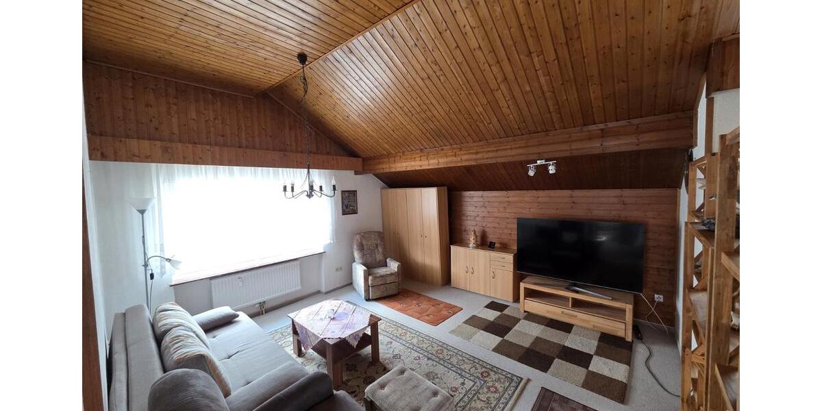 Dachgeschoßwohnung Bad Camberg - 2 Zimmer, 80 m&sup2;, 190.000&euro; | Angebot:27023144